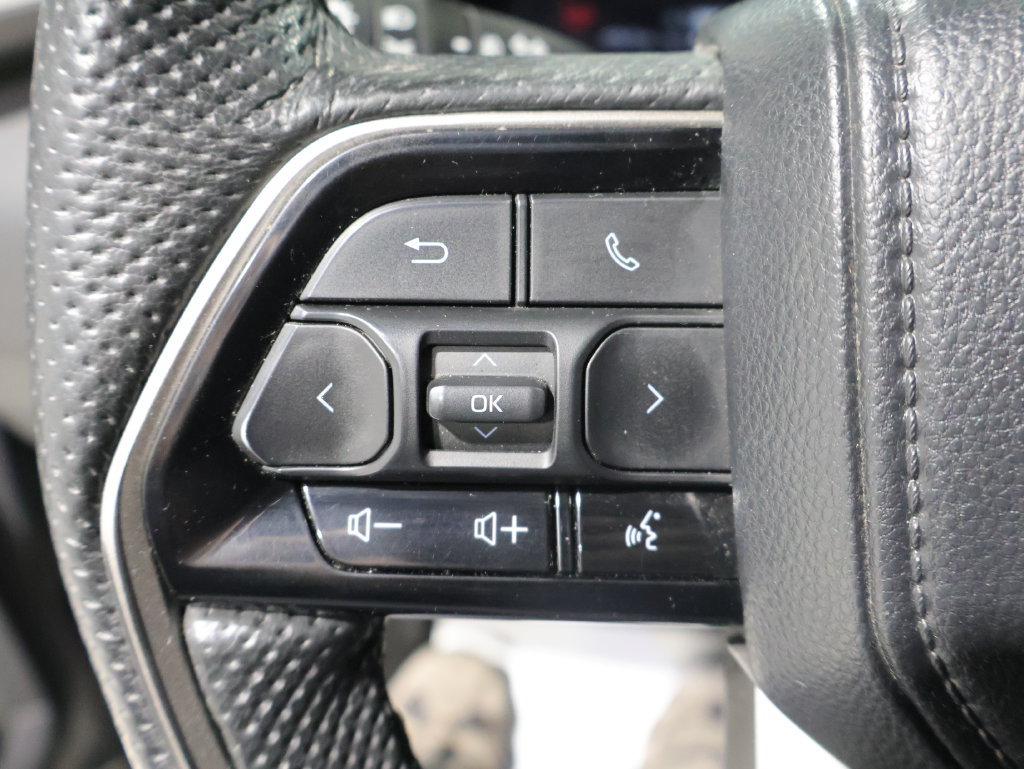 Used 2024 Toyota Tundra Limited w/ TRD Off-Road Package AWD/4WD image 33