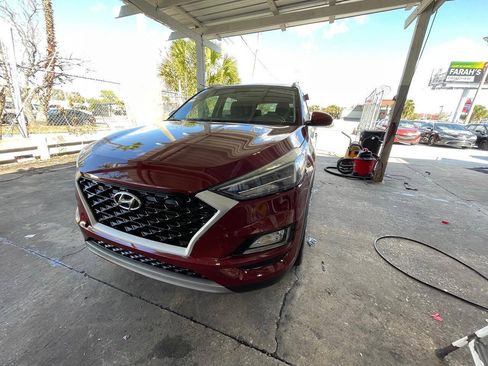 Used 2020 Hyundai Tucson Sport FWD image 4