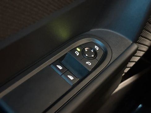 Used 2025 MINI Cooper S FWD image 38