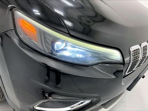 Used 2020 Jeep Cherokee Limited image 37