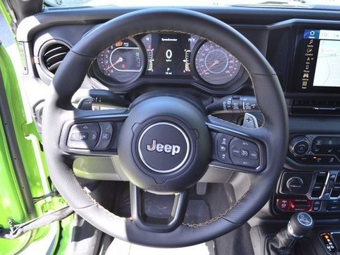New 2025 Jeep Wrangler Unlimited Rubicon 392 image 18