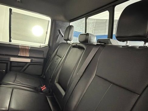 Used 2018 Ford F150 Lariat w/ Equipment Group 502A Luxury AWD/4WD image 13