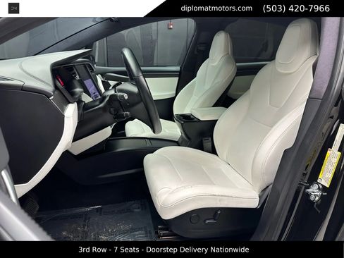 Used 2018 Tesla Model X 100D image 18