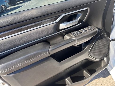 Used 2022 RAM 1500 Big Horn w/ Night Edition image 11