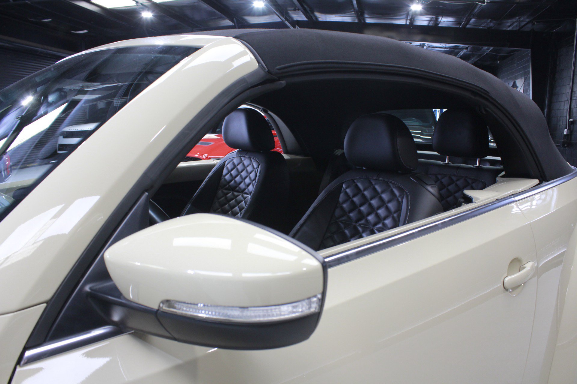 Used 2019 Volkswagen Beetle 2.0T S FWD image 33