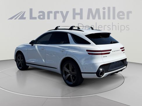Used 2025 Genesis GV70 3.5T Sport w/ Sport Prestige Package AWD/4WD image 3