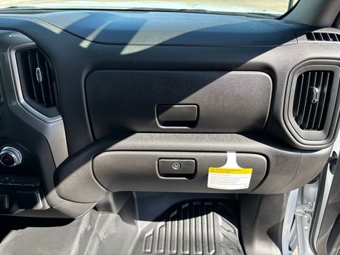 New 2026 GMC Sierra 2500 Pro w/ Convenience Package image 37