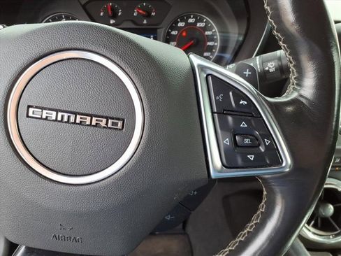 Used 2019 Chevrolet Camaro LT image 10