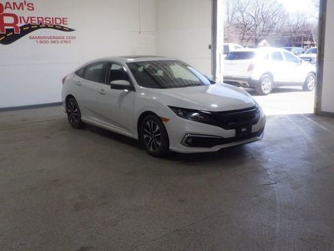 Used 2019 Honda Civic EX image 5