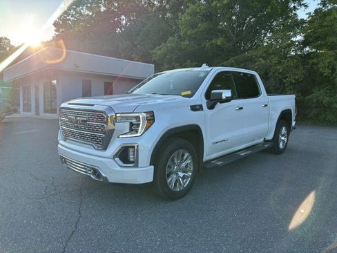 Used 2021 GMC Sierra 1500 Denali w/ Technology Package AWD/4WD image 1