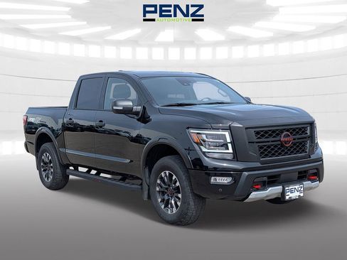 Used 2024 Nissan Titan PRO-4X w/ Pro-4x Convenience Package AWD/4WD image 1