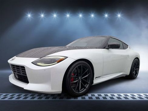 Used 2023 Nissan Z w/ Floor Mat Package (L93) RWD image 7