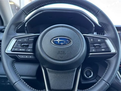 Used 2025 Subaru Outback Premium image 20