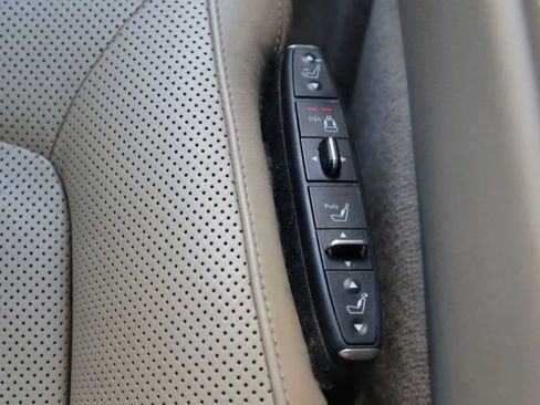 Used 2014 Mercedes-Benz CLS 550 image 35