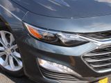 Used 2021 Chevrolet Malibu LT image 2
