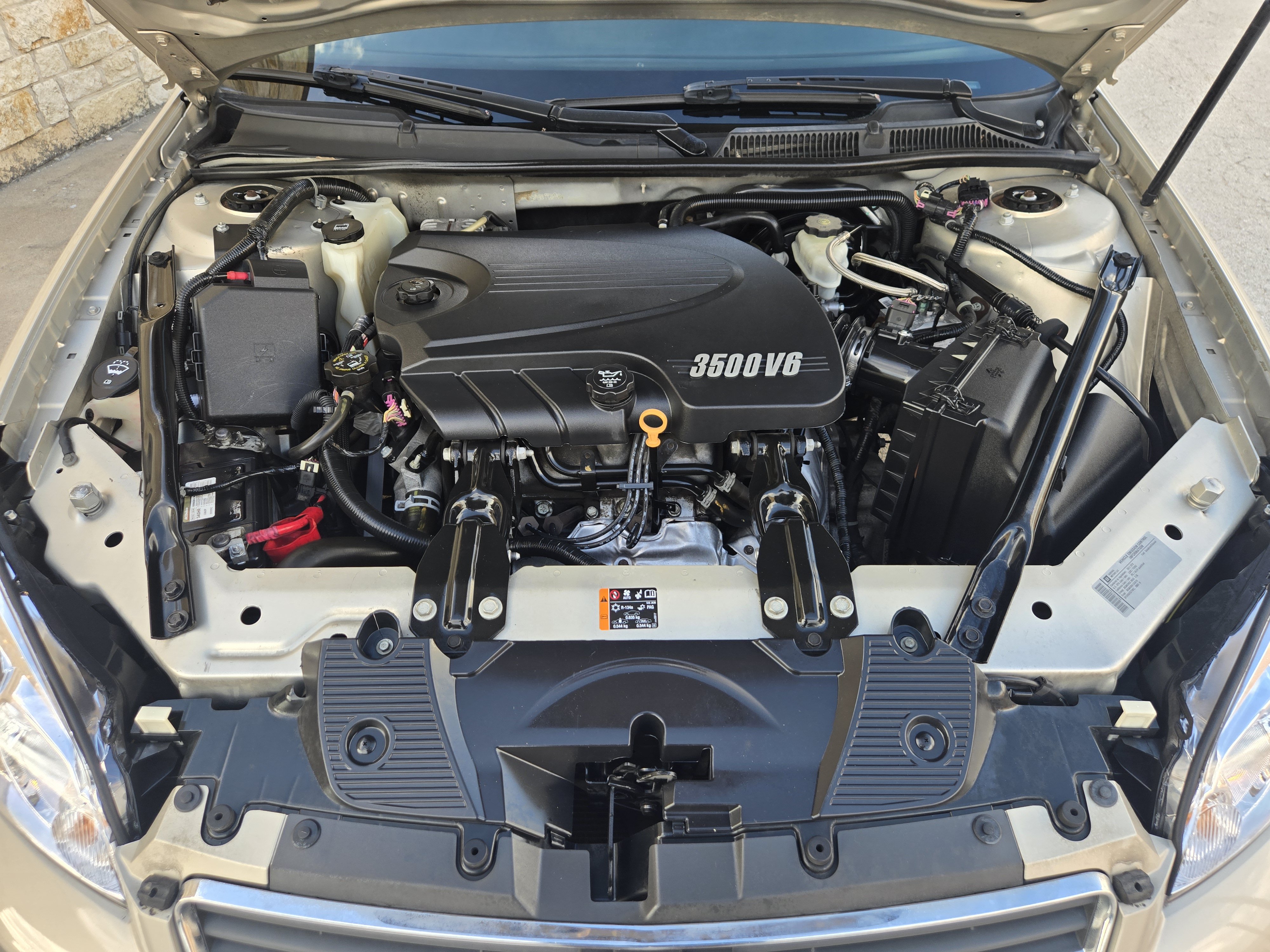 Used 2011 Chevrolet Impala LS FWD image 15