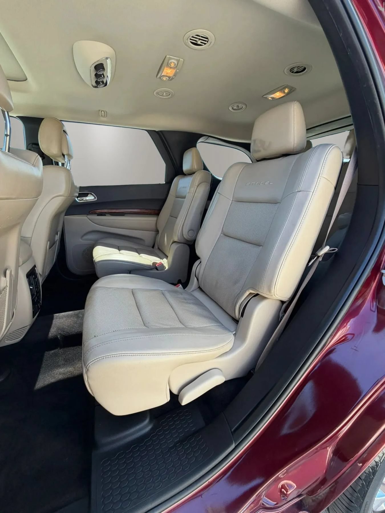 Used 2017 Dodge Durango Citadel w/ Technology Group AWD/4WD image 12