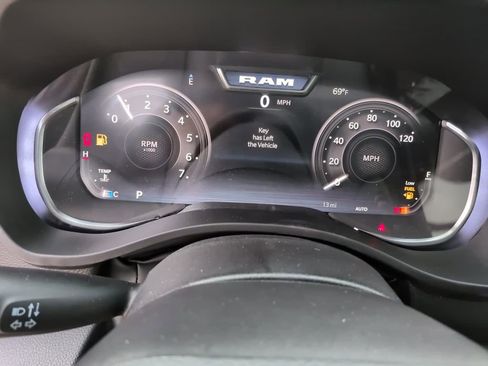 New 2026 RAM 1500 Big Horn AWD/4WD image 30