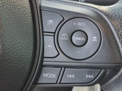 Used 2024 Toyota Corolla LE FWD image 13