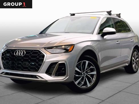 Certified 2025 Audi Q5 2.0T Premium Plus w/ Premium Plus Package image 1