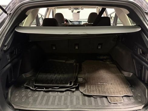 Used 2020 Subaru Outback Premium image 26