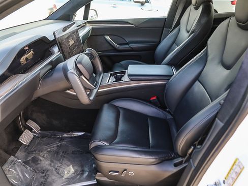 Used 2023 Tesla Model X AWD/4WD image 17