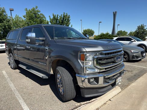 Used 2022 Ford F250 Lariat w/ Chrome Package AWD/4WD image 6
