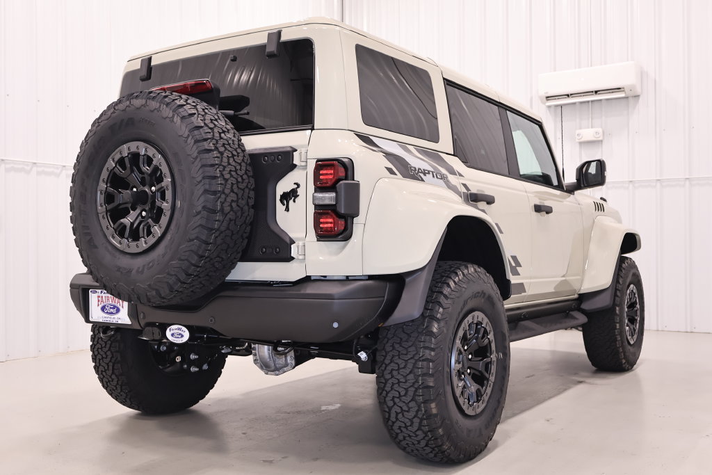 New 2026 Ford Bronco Raptor w/ Interior Carbon Fiber Pack AWD/4WD image 9