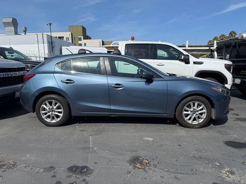 Used 2016 MAZDA MAZDA3 i Touring FWD image 20