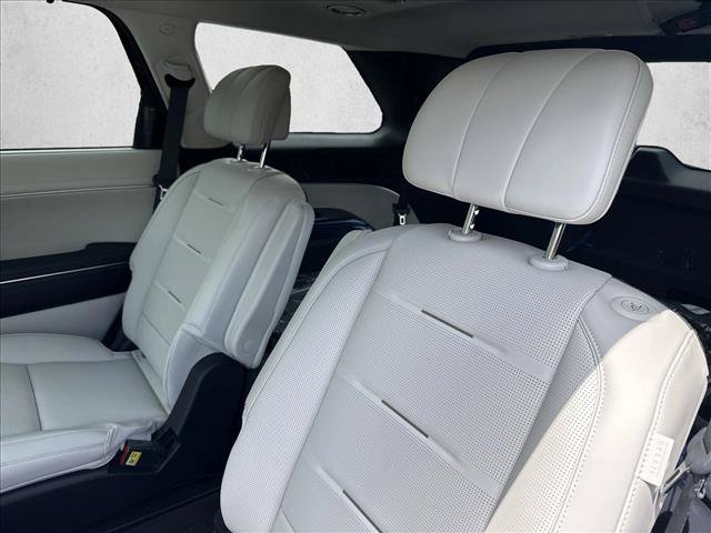 Certified 2026 Hyundai Palisade Calligraphy AWD/4WD image 17
