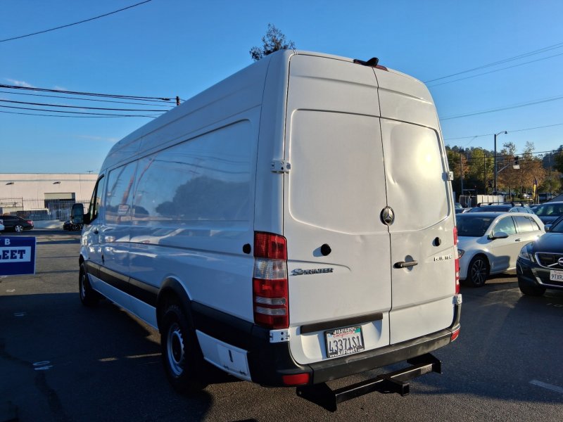 Used 2013 Mercedes-Benz Sprinter 2500 w/ Premium Pkg image 4