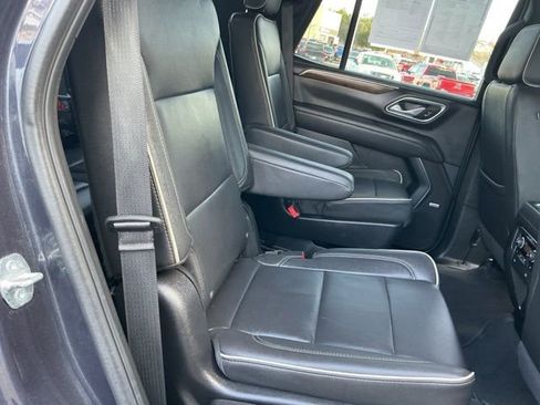 Used 2024 Chevrolet Tahoe Premier AWD/4WD image 26