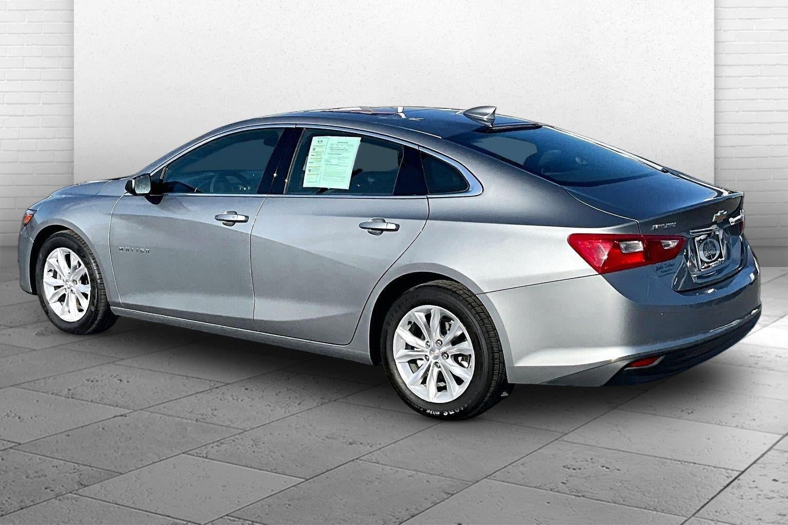 Used 2024 Chevrolet Malibu LT FWD image 11