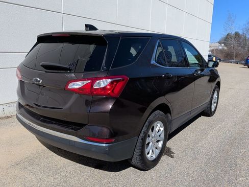 Used 2020 Chevrolet Equinox LT w/ Driver Convenience Package image 7