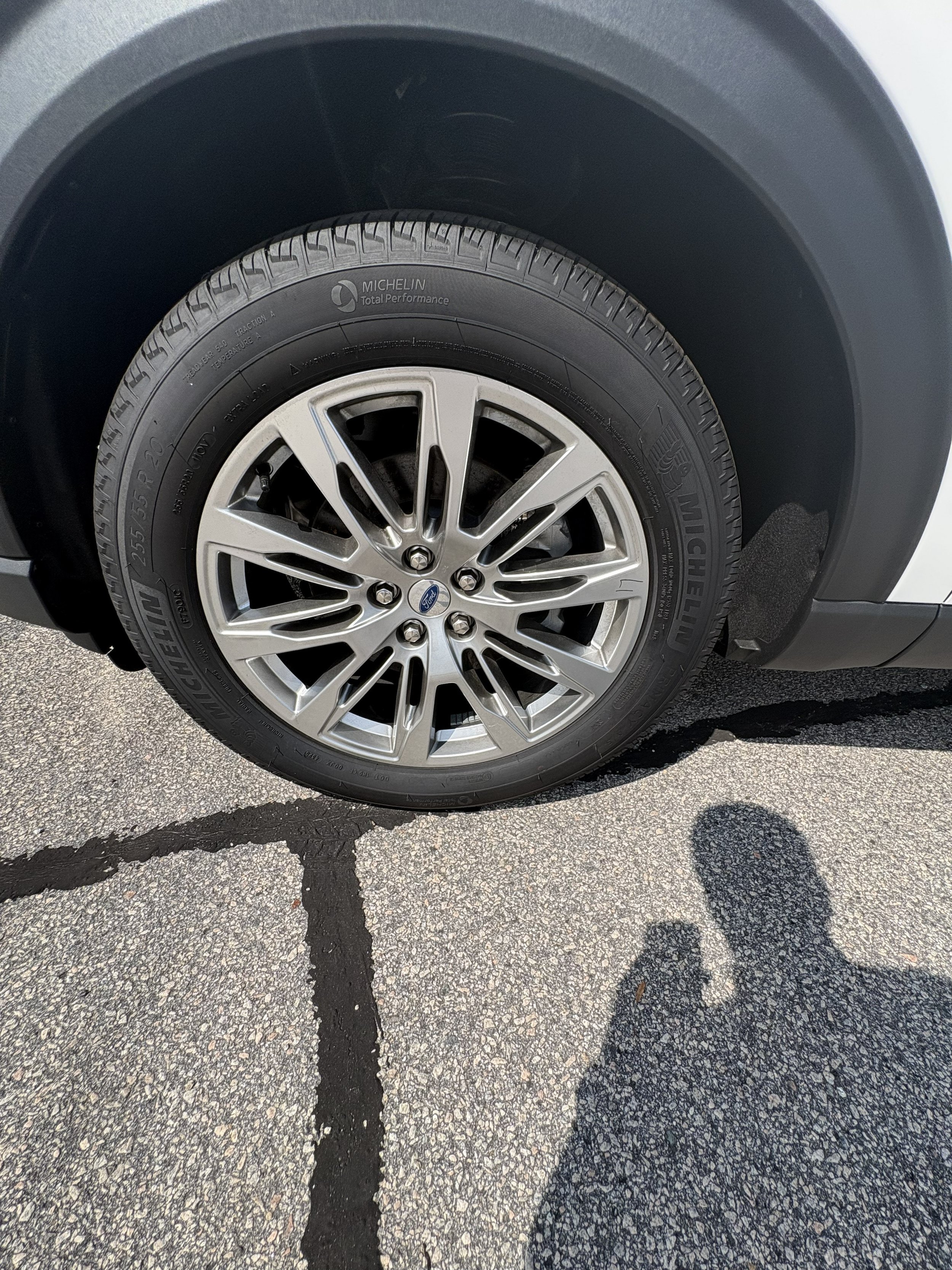 New 2026 Ford Explorer Platinum RWD image 7