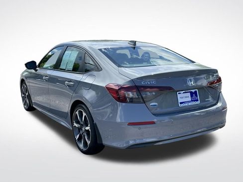 Certified 2025 Honda Civic Sport image 4