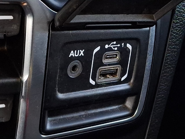 Used 2020 Jeep Wrangler Unlimited Rubicon AWD/4WD image 26