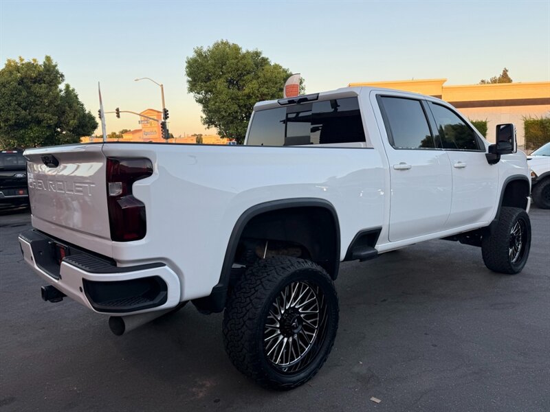 Used 2021 Chevrolet Silverado 3500 High Country AWD/4WD image 11