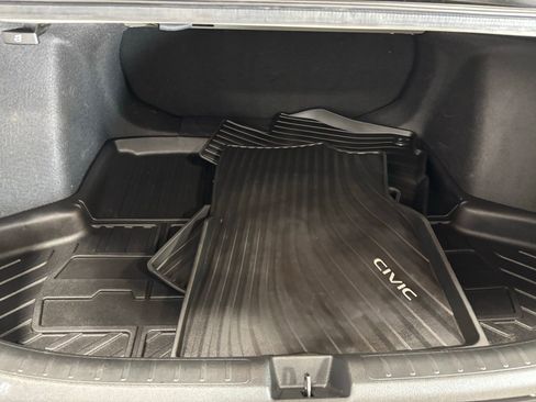 Used 2023 Honda Civic Sport image 28