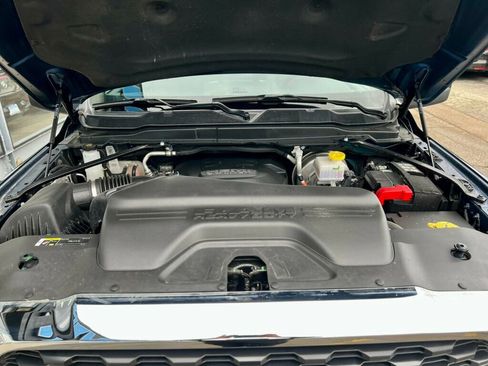 Used 2024 RAM 2500 Big Horn w/ Bed Utility Group image 15