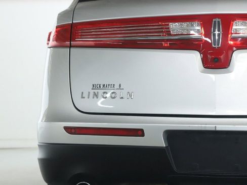 Used 2013 Lincoln MKT AWD image 44