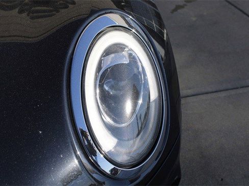 Used 2019 MINI Cooper Clubman S image 6