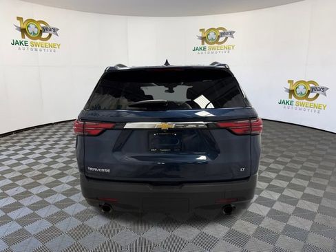 Used 2023 Chevrolet Traverse LT image 9