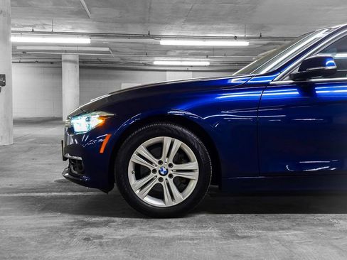 Used 2017 BMW 330i xDrive Sedan image 15
