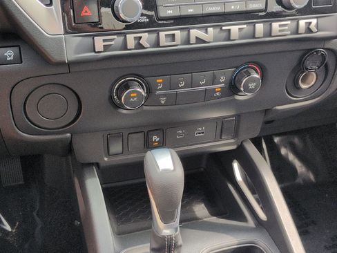 New 2026 Nissan Frontier SV w/ Tow Package RWD image 19