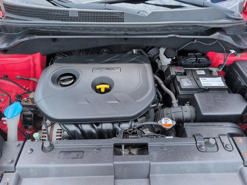 Used 2016 Kia Soul + FWD image 22