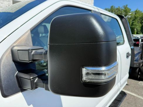 Used 2019 Ford F550 4x4 Crew Cab Super Duty w/ Power Equipment Group image 14