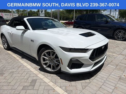 Used 2025 Ford Mustang GT Premium RWD image 27