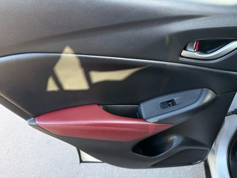 Used 2016 MAZDA CX-3 Touring image 16