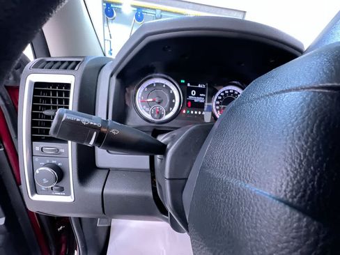 Used 2019 RAM 1500 Warlock AWD/4WD image 18